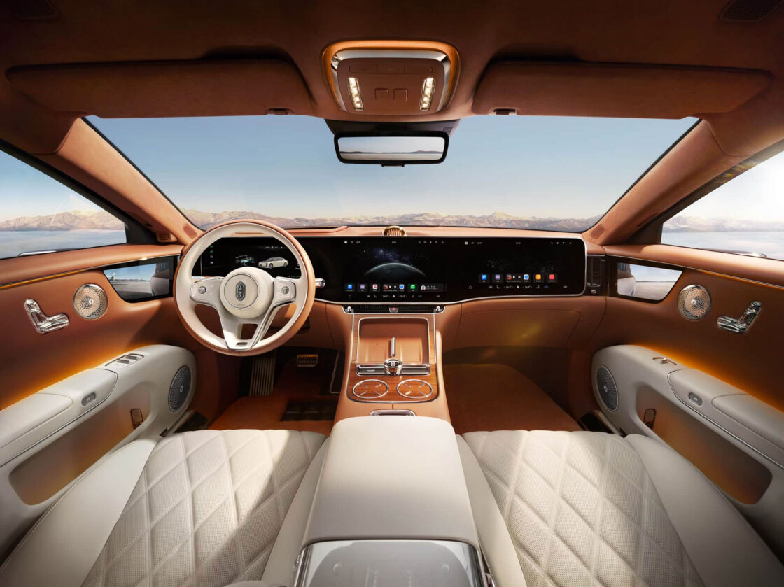 Huawei Maextro S800: Contemporary Interior Luxury - DVN